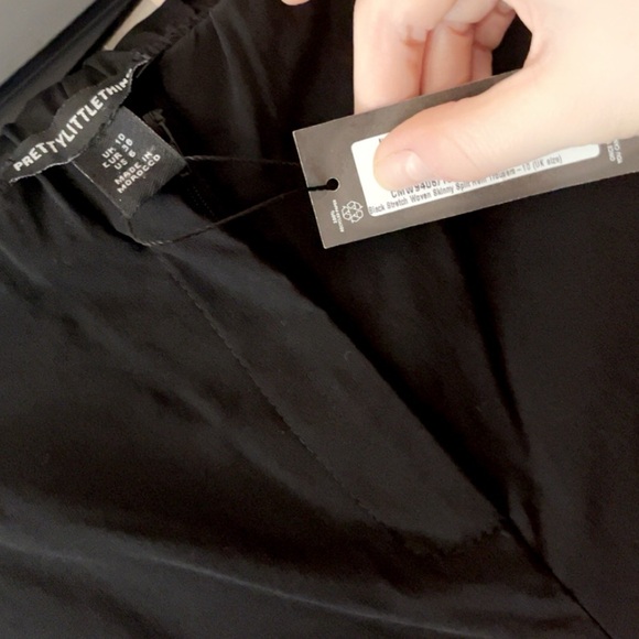 NWT Pretty Little Thing, Skinny Split Hem Trousers - Picture 6 of 8